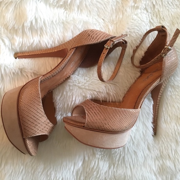 Aldo Shoes - Brand New Aldo Shoes 100% Leather Platform Sandals